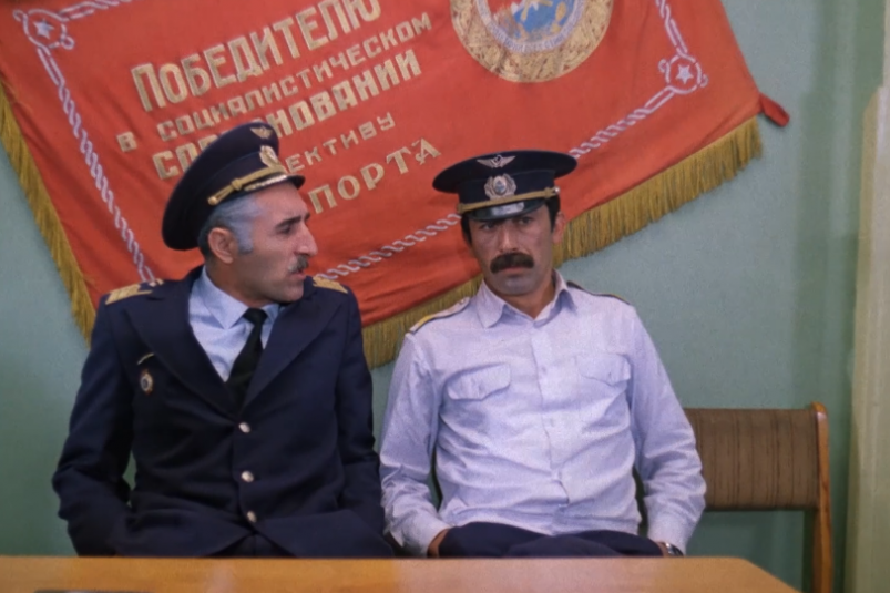 Кто 100 раз смотрел "Мимино", удалит лишние кадры за 10 секунд Кадр из фильма "Мимино" (18+)