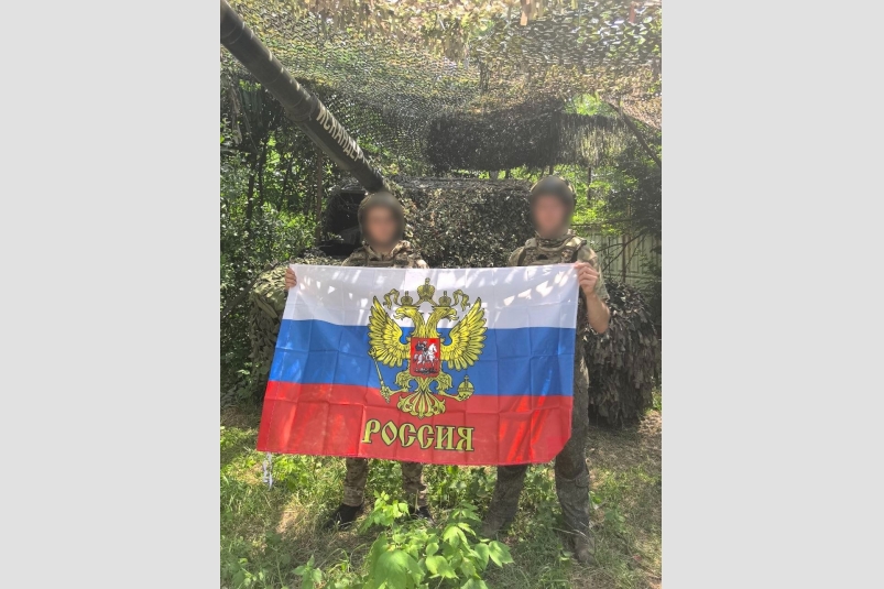 Российский флаг был водружён над очередным освобождённым населённым пунктом Донбасса "Военный вестник Юга России" (12+)
