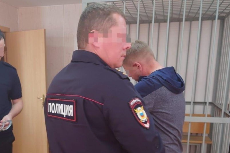 В Братске экс-начальник РЭО ГИБДД получил 6,5 лет колонии за взятки Пресс-служба прокуратуры региона