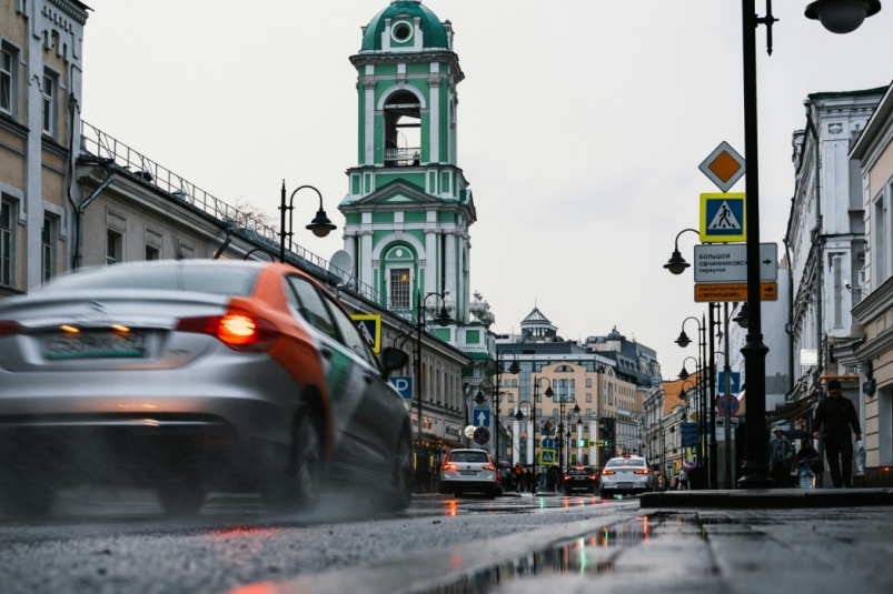 Синоптик рассказала, будет ли тепло на выходных в Москве Platon Matakaev/Unsplash