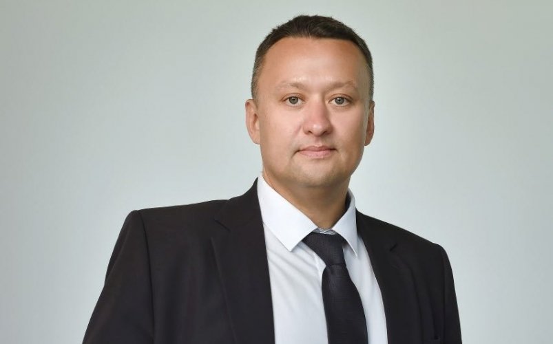Денис Земнухов пришел на помощь в опасной ситуации Минцифры Амурской области