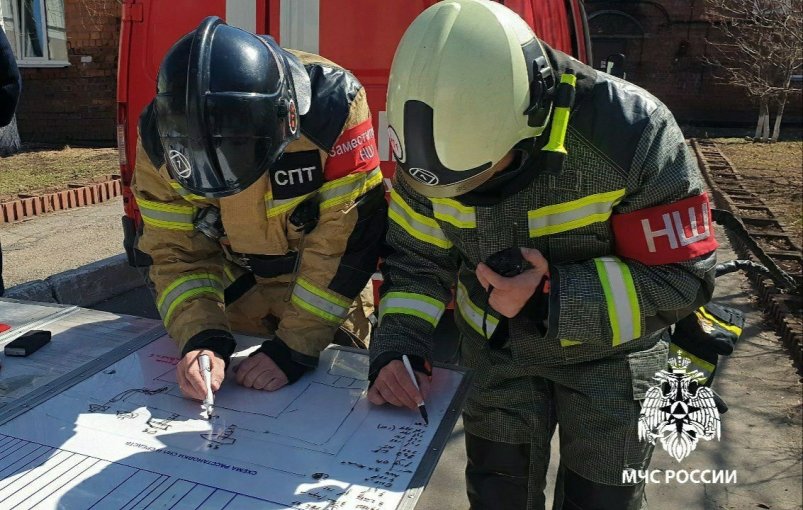 Пожарно-тактические учения проводятся в одном из общежитий Иркутского политеха Пресс-служба ГУ МЧС по Иркутской области