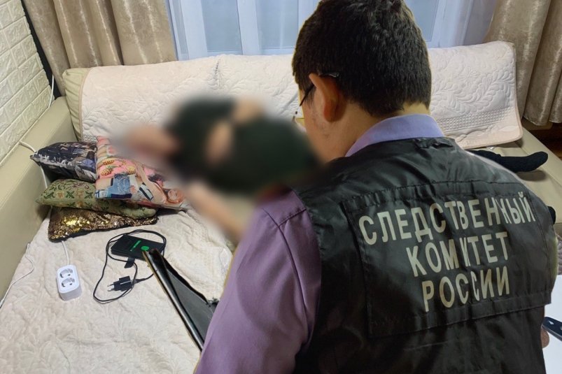 Пожилой якутянин ударил собутыльника ножом во время ссоры СУ СК по Якутии