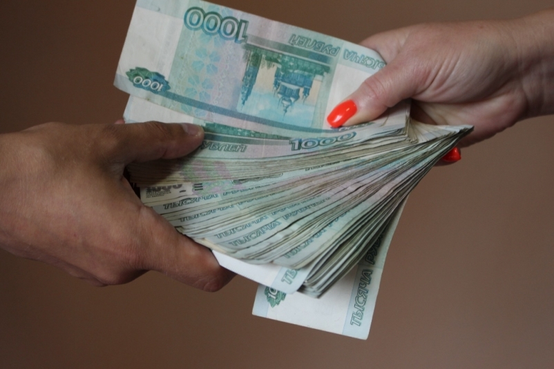 В Братске 5,5 лет строгого режима получил сообщник экс-начальника РЭО ГИБДД за взятки Марина  Померанцева , ИА EAOMedia