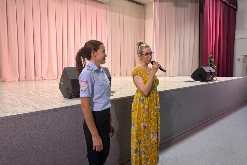 В Ангарске госавтоинспекторы и общественники подвели итоги профильной смены ЮИД Полиция Ангарска