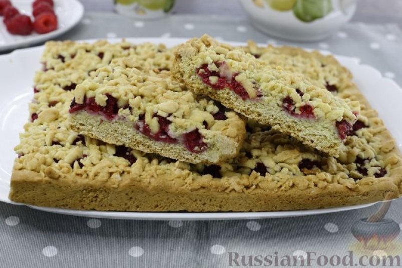Тёртый ПП-пирог с малиной russianfood.com