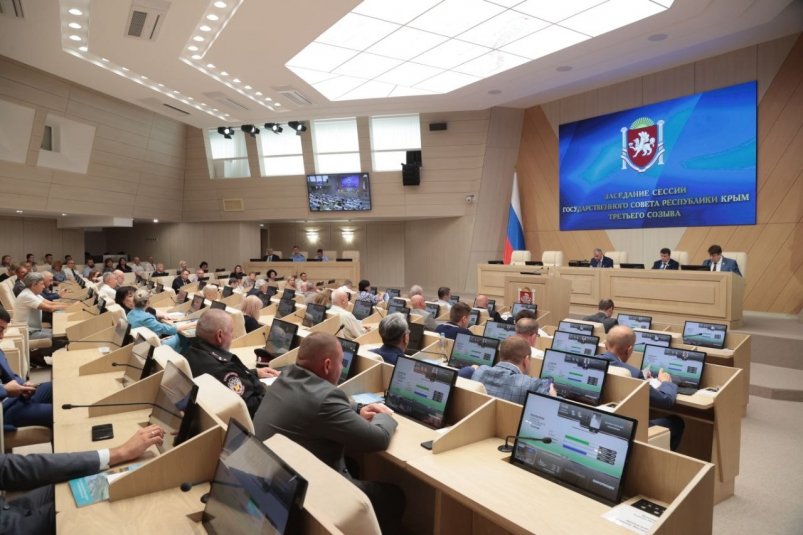 Заседание Госсовета РК Соцсети главы Госсовета РК Владимира Константинова