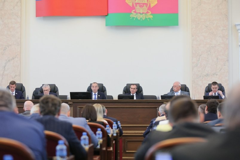 На соцподдержку жителей Кубани дополнительно направили 12,6 млрд рублей Пресс-служба администрации Краснодарского края