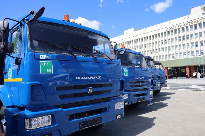 Сахалинская область получит более 20 единиц коммунальной техники на газу пресс-служба министерства ЖКХ Сахалинской области