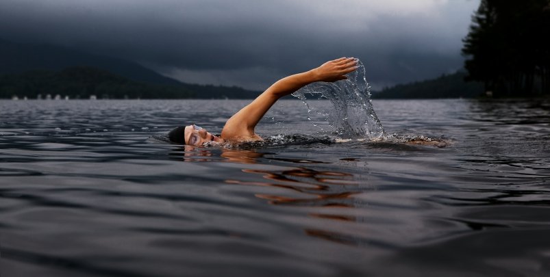 Плавание unsplash.com