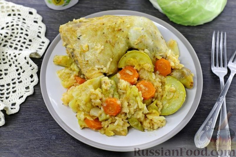 Ароматное удовольствие: как запечь курицу с рисом и овощами в рукаве russianfood.com (18+)