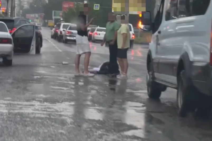 Пешехода сбили на Ленинградском проспекте в Ангарске Тг-канал (18+) "Подслушано Ангарск"