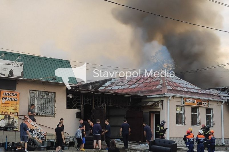 Пожар на Октябрьской в Ставрополе ИА Stavropol.Media