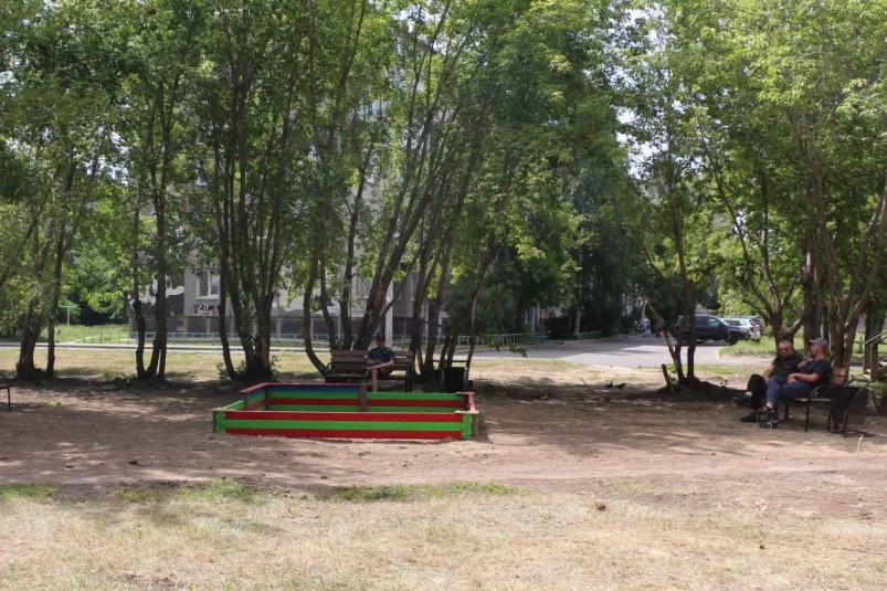 В 177-м квартале Ангарска появилась площадка для отдыха тг-канал (18+) администрации АГО