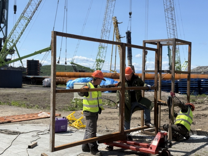 Береговую инфраструктуру для регазификационного комплекса СПГ возводят в столице Камчатки Официальный сайт Камчатского края