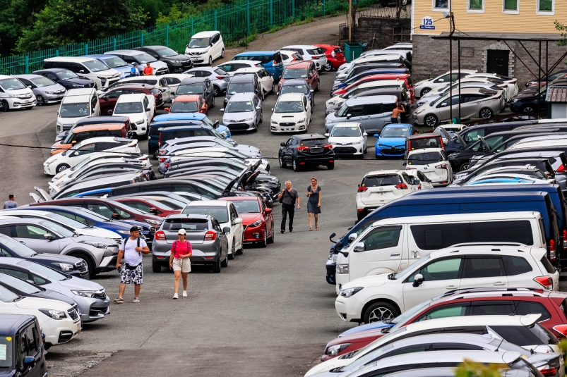 Иностранные компании отзывают тысячи своих машин с авторынка России Евгений  Кулешов, ИА PrimaMedia