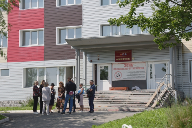 Александра Лебедева проверила ход капитального ремонта в общежитии Камчатского политехнического техникума по поручению Владимира Солодова Официальный сайт Камчатского края
