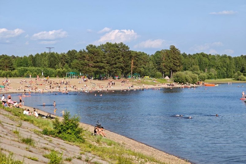 Еловское водохранилище, пляж в Ангарске Анастасия Вострецова, корр. ИА AngarskMedia