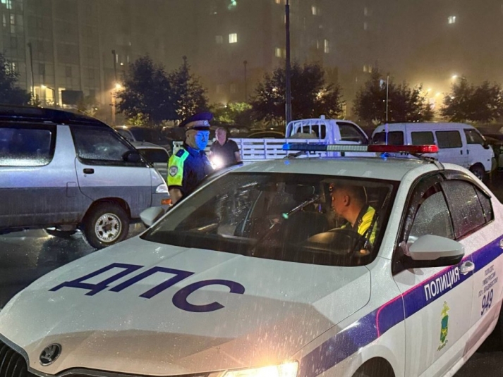 Водители продолжают игнорировать запреты на Зелёном бульваре во Владивостоке Администрация Владивостока