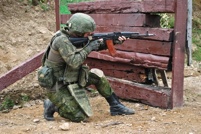 Военнослужащие ВВО отрабатывают тактическую стрельбу на сахалинских полигонах пресс-служба Восточного военного округа