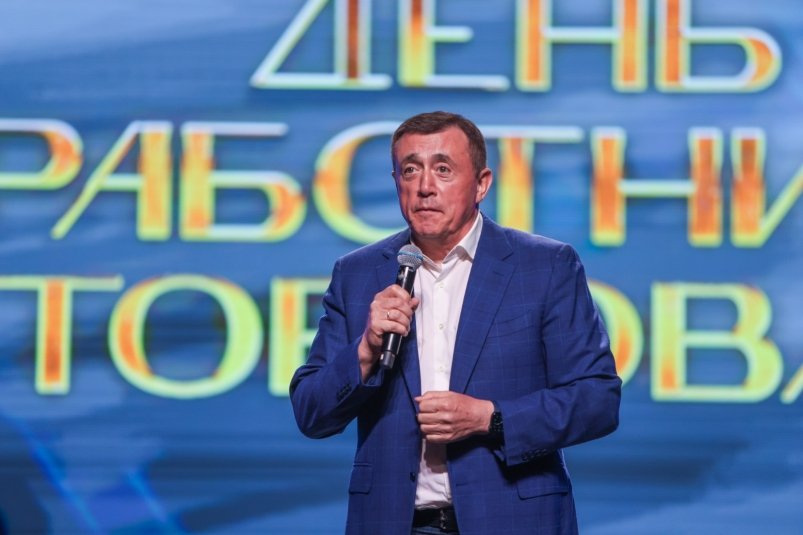 Лимаренко поблагодарил работников торговли за вклад в развитие Сахалинской области пресс-служба правительства Сахалинской области