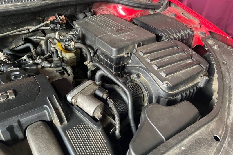 Вот как надо менять свечи зажигания – выучил и теперь машина плывет даже на побитой дороге ИА KrasnodarMedia