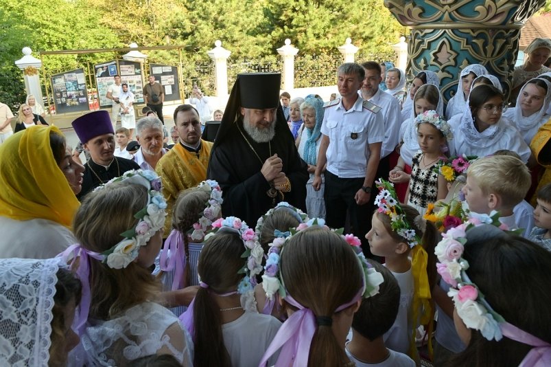 Торжественные богослужения прошли в храмах Сочи в честь Крещения Руси пресс-служба администрации Сочи