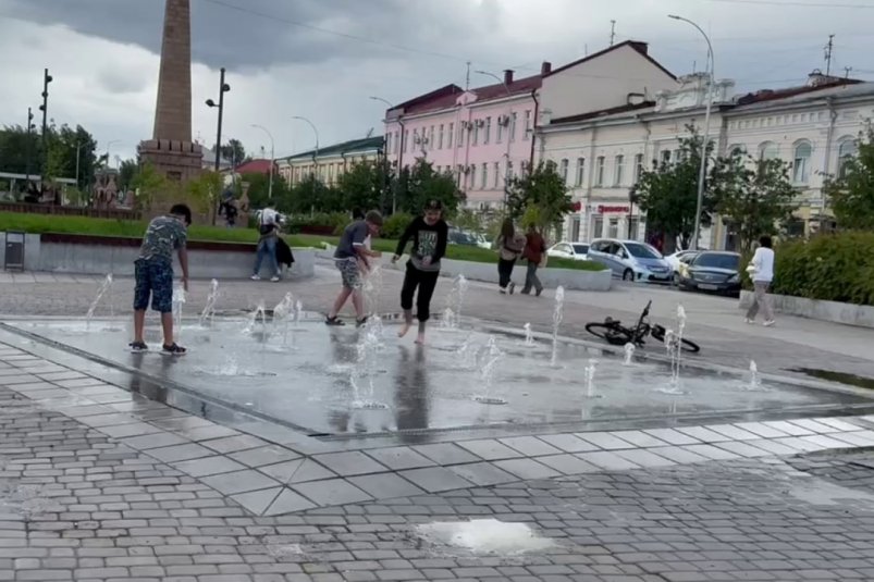 Площадь Революции мэрия Улан-Удэ