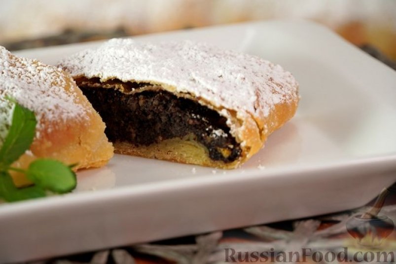 Штрудель по-венгерски с яблоками и маком russianfood.com
