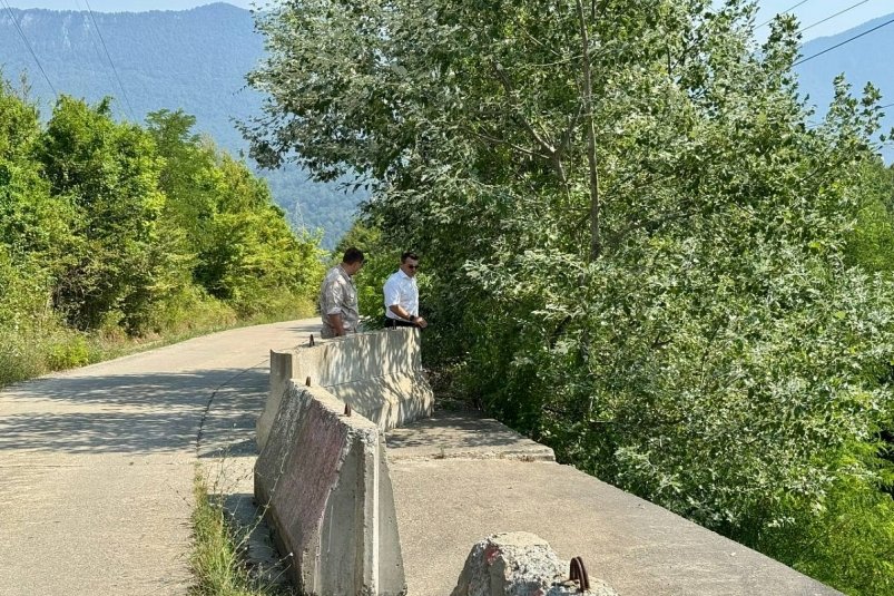 В Сочи 250 дорожных участков повреждены оползнями пресс-служба администрации Сочи