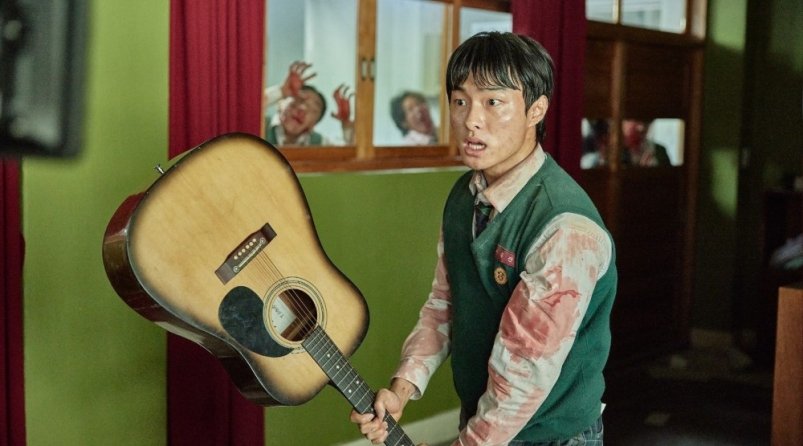 Тематическое фото Кадр из сериала "Мы все мертвы" (18+)