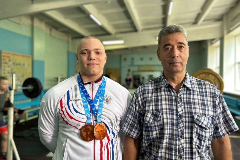 Спортсмен из Ангарска стал призером первенства Европы по тяжелой атлетике администрация АГО