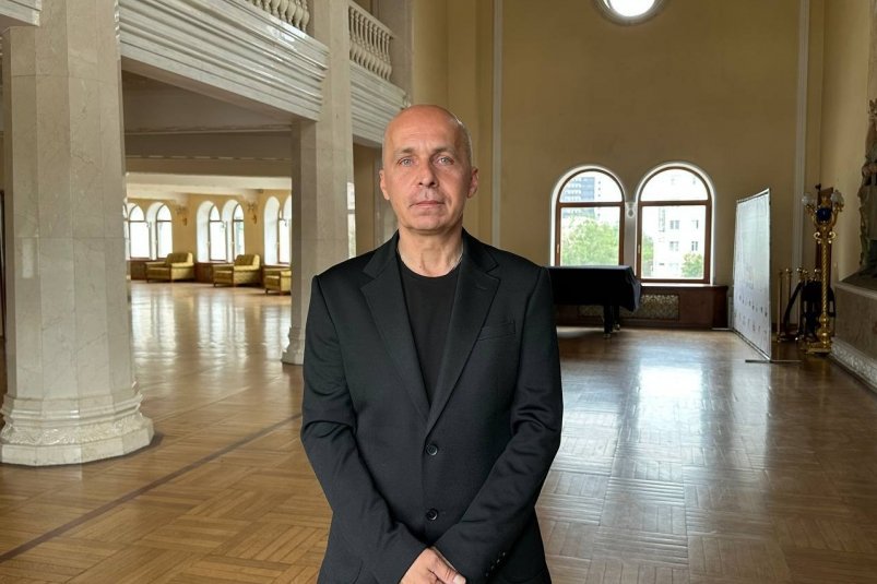 Главный дирижер Бурятского оперного театра Валентин Богданов Минкультуры Бурятии