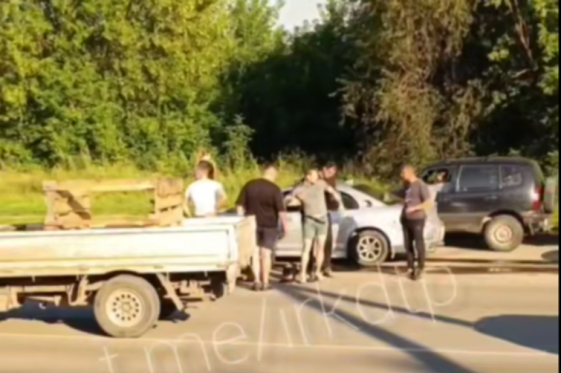 ДТП из тг-канала "ДТП38RUS" (18+)