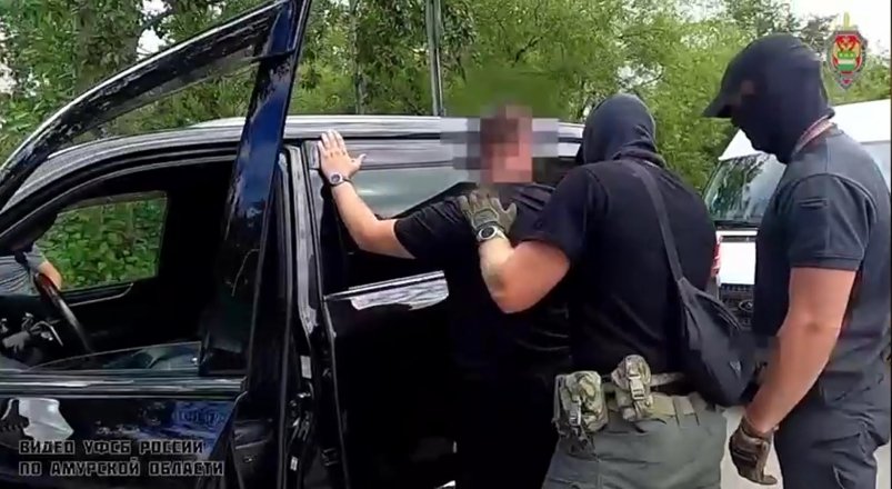 Предприниматель из Зеи задержан за мошенничество на 10 млн рублей скрин с видео УСФБ по Амурской области