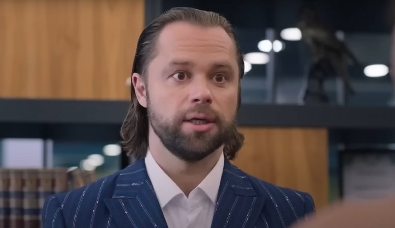 Вселенная "Универа" пополнится новым сериалом про Кузю - подробности сюжета кадр из сериала "Универ. 13 лет спустя" (16+)