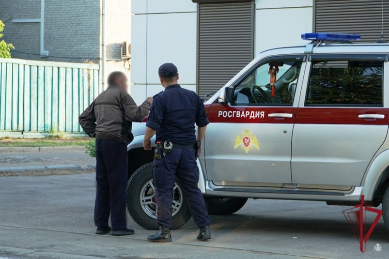 Один из подозреваемых попытался скрыться от патруля Росгвардия по Бурятии
