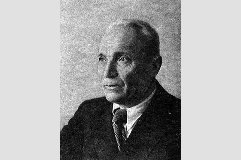 Ихтиолог Сергей Троицкий Региональный модельный центр, ВК (12+)