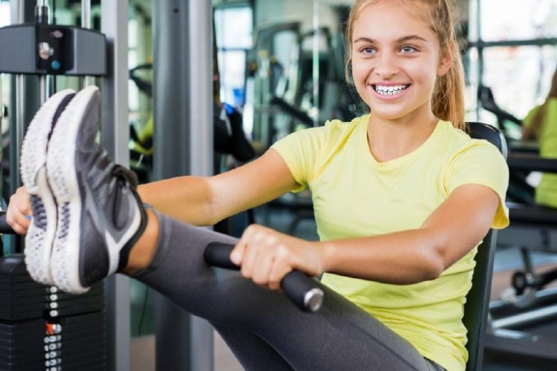 Спорт и брекеты: что важно знать, чтобы избежать травм сгенерировано сервисом "Кандинский" (18+)