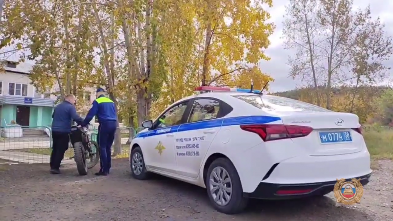 Родителей детей, приехавших в школу на мотоциклах, оштрафовали в Братском районе Отдел пропаганды УГИБДД России по Иркутской области