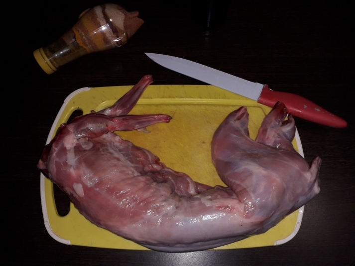 тушка кролика, кулинария, диетическое мясо, специи, блюдо, приготовление Людмила Лата, ИА KrasnodarMedia
