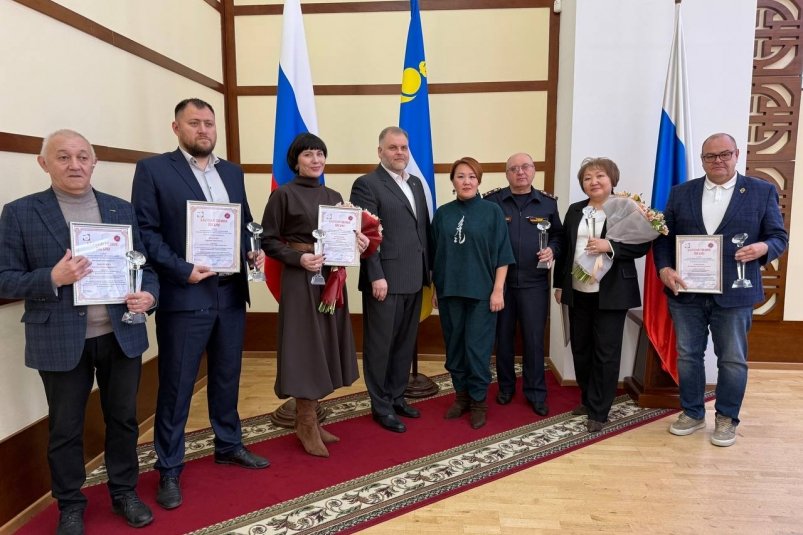 Лучшие работодатели Бурятии награждены за развитие наставничества пресс-служба правительства Бурятии