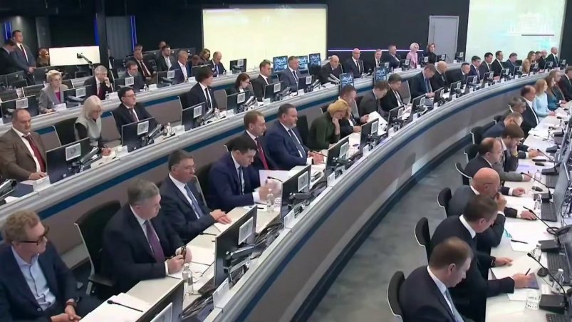 Игорь Кобзев: более 880 тысяч туристов посетило Иркутскую область за лето 2025 года Пресс-служба правительства Иркутской области