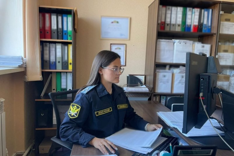 Приставы взыскали долг с арестованных счетов ГУФССП по СК
