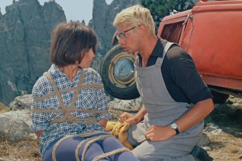 Кадр из фильма "Кавказская пленница, или Новые приключения Шурика" (6+) 1966