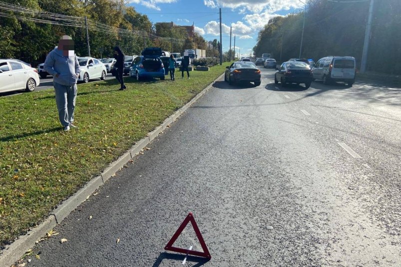 Движение затруднено на Доваторцев из-за ДТП в Ставрополе Госавтоинспекция Ставрополья