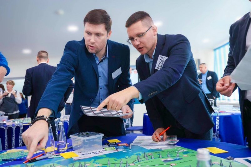 В Приморье провели командообразование для железнодорожников, портовиков и вагоностроителей Пресс-служба АО "Восточный Порт"
