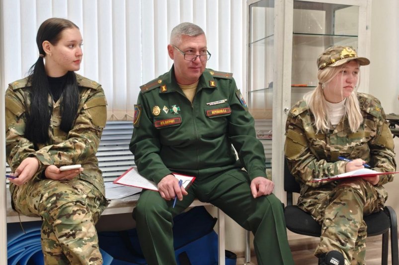 В Иркутске прошел кубок мэра по военно-прикладным дисциплинам среди школьников Пресс-служба администрации Иркутска