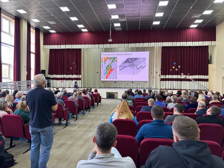 Камчатские педагоги отработали алгоритм действий при землетрясении Официальный сайт Камчатского края