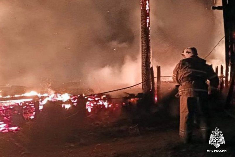 В Бурятии в пожаре погиб человек МЧС по Бурятии